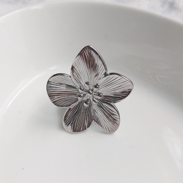 Anillo flor