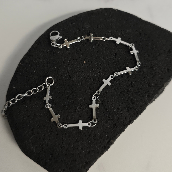 Pulsera cruces