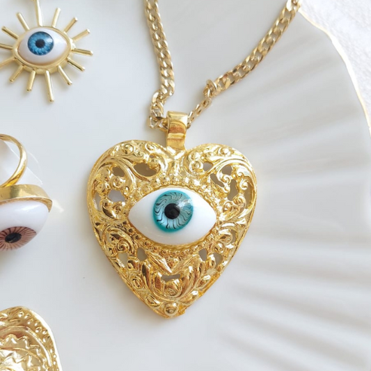 Collar de corazón vintage