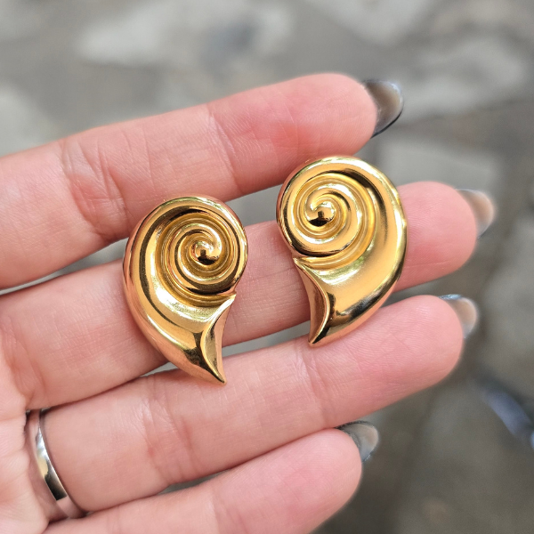 Arete Lau