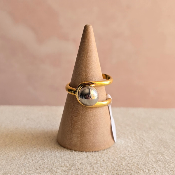 Anillo Monica